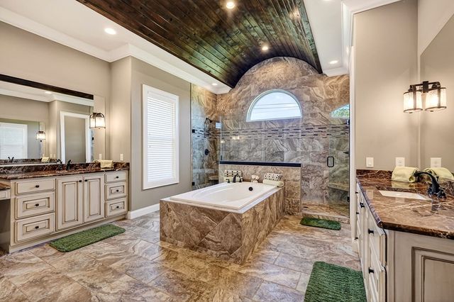 1265 Briarcrest Ln, Cookeville, TN 38501