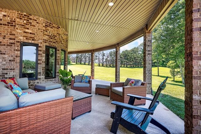 1265 Briarcrest Ln, Cookeville, TN 38501