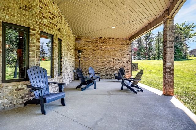 1265 Briarcrest Ln, Cookeville, TN 38501