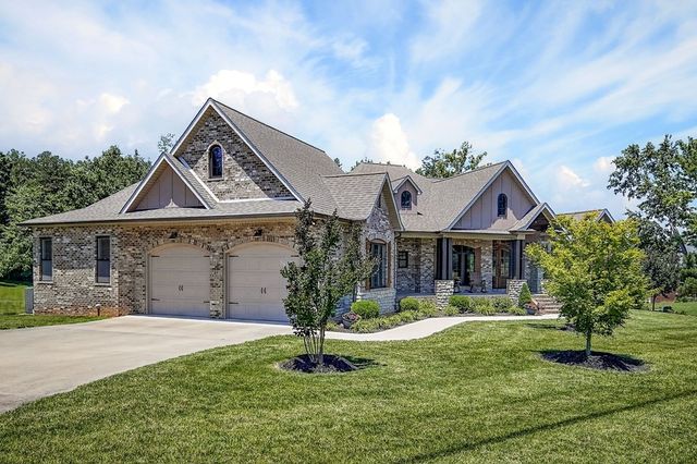 1265 Briarcrest Ln, Cookeville, TN 38501