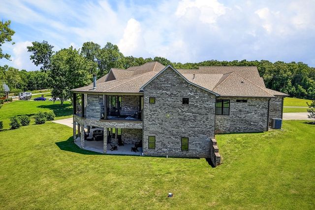 1265 Briarcrest Ln, Cookeville, TN 38501