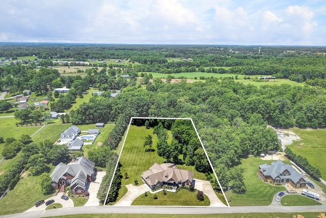 1265 Briarcrest Ln, Cookeville, TN 38501