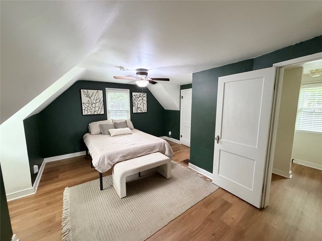 3321 52nd Street, Des Moines, IA 50310