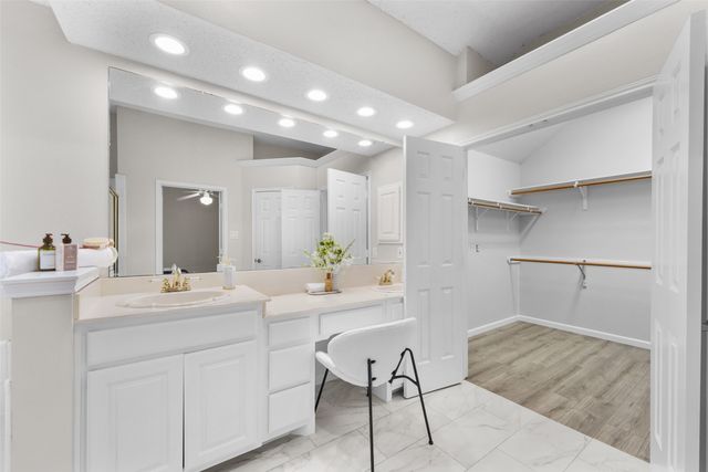 2133 Spring Mills Road, Mesquite, TX 75181