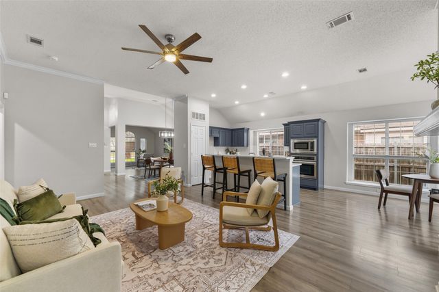 2133 Spring Mills Road, Mesquite, TX 75181