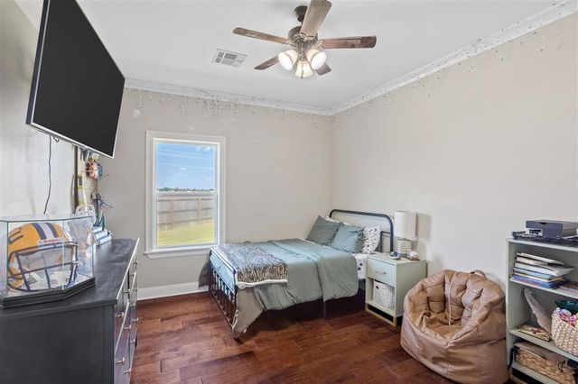 4506 Wilshire Lane, Sulphur, LA 70665