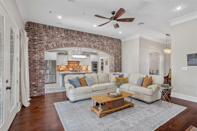 4506 Wilshire Lane, Sulphur, LA 70665