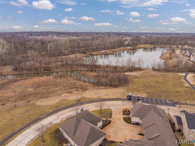1133 Centre Lake Drive, Cottleville, MO 63376