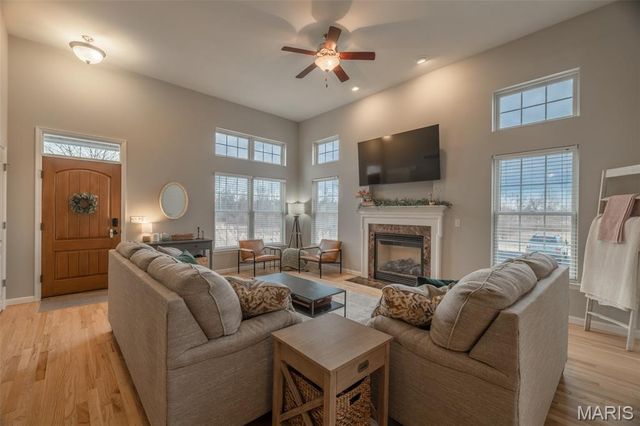 1133 Centre Lake Drive, Cottleville, MO 63376