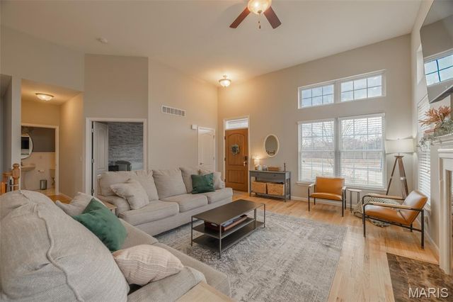 1133 Centre Lake Drive, Cottleville, MO 63376