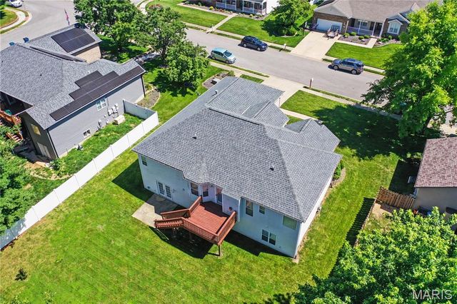 2645 Katrine Lake Drive, Belleville, IL 62221