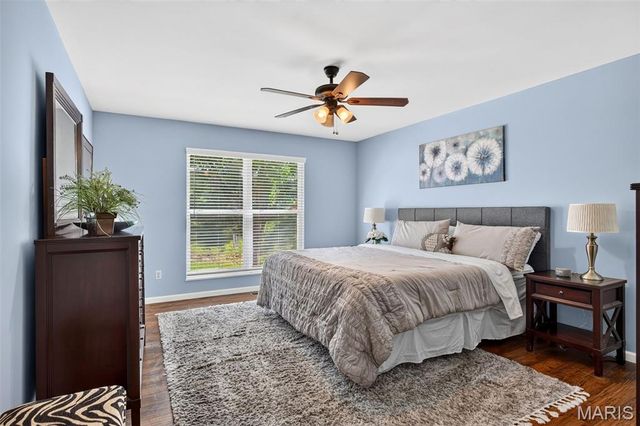 30 Hunting Manor Drive, St Charles, MO 63303