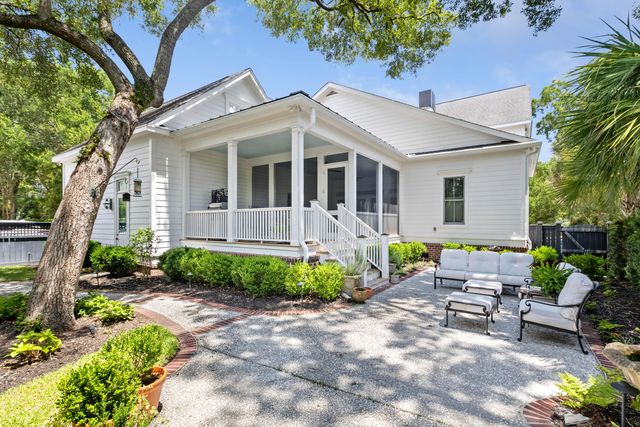 131 Balfour Drive, Daniel Island, SC 29492