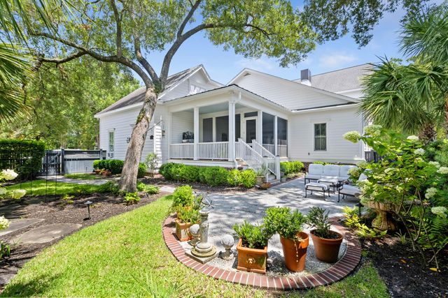 131 Balfour Drive, Daniel Island, SC 29492