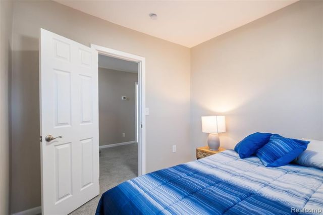 11254 Lincoln Street, Taylor, MI 48180