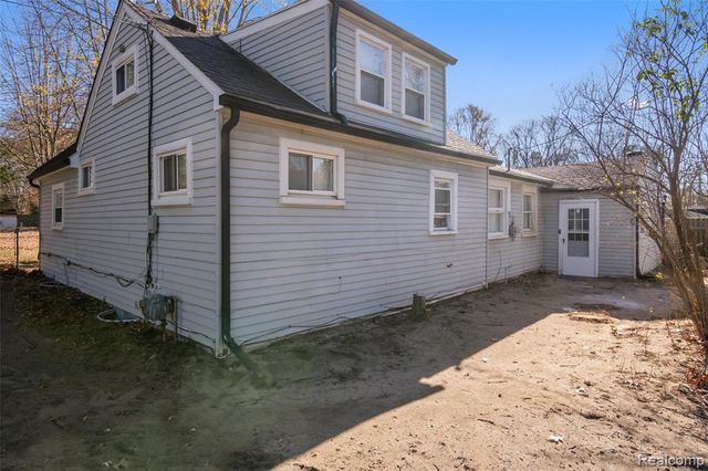 11254 Lincoln Street, Taylor, MI 48180