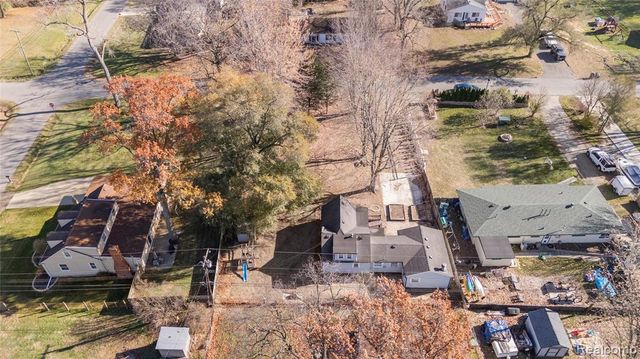 11254 Lincoln Street, Taylor, MI 48180