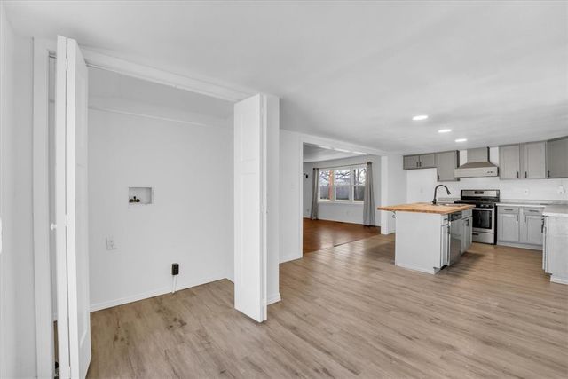 134 Mcculloch Street, Pea Ridge, AR 72751