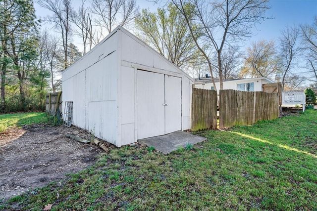 134 Mcculloch Street, Pea Ridge, AR 72751