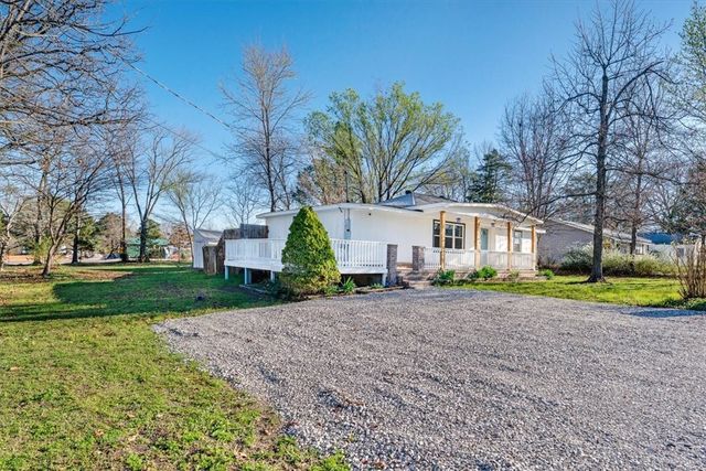 134 Mcculloch Street, Pea Ridge, AR 72751