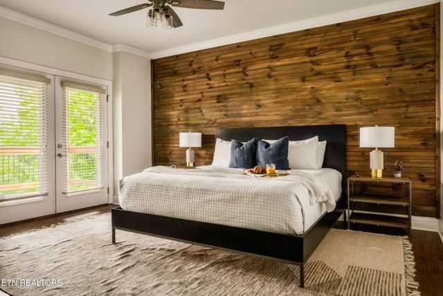 760 Wiley Oakley Drive, Gatlinburg, TN 37738