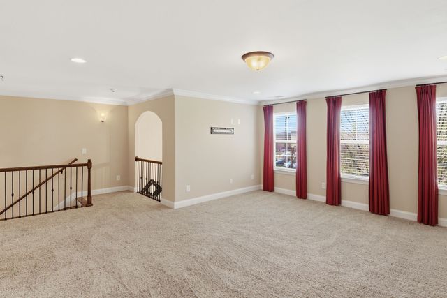 1106 Smokewood Way, Nashville, TN 37221