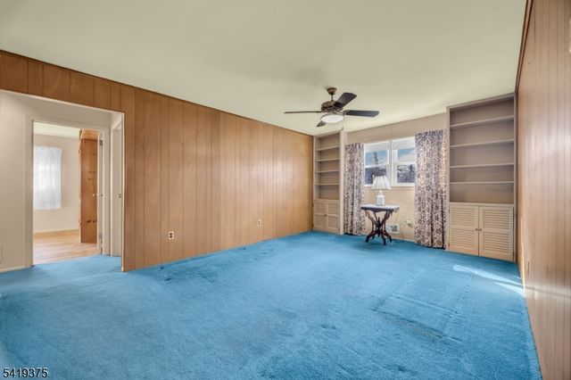 25 Greenwich Rd, Edison Twp., NJ 08820