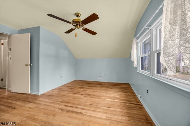 25 Greenwich Rd, Edison Twp., NJ 08820