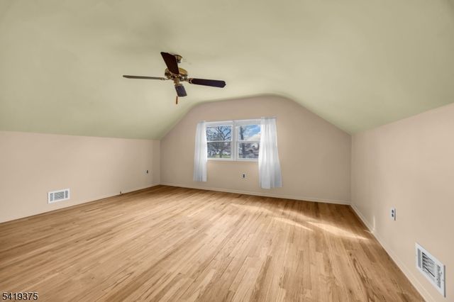 25 Greenwich Rd, Edison Twp., NJ 08820