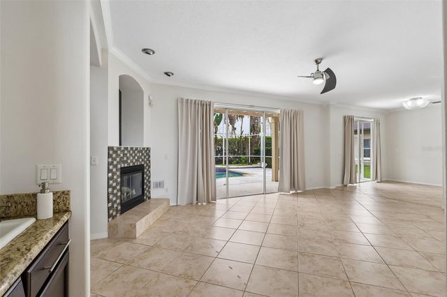 2626 TETON STONE RUN, Orlando, FL 32828