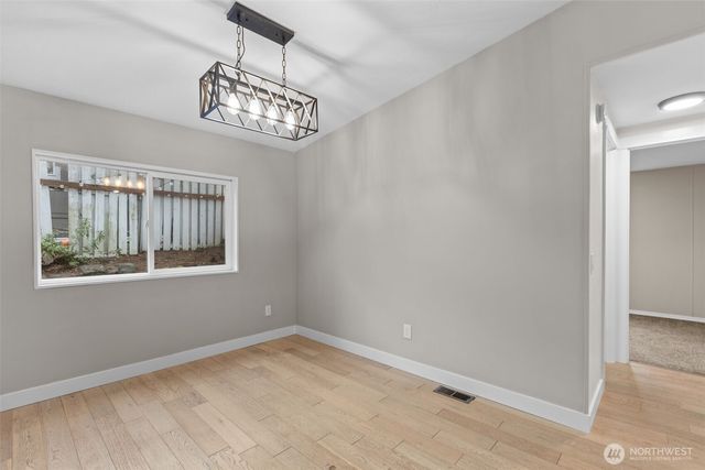 2402 S 370th place, Federal Way, WA 98003