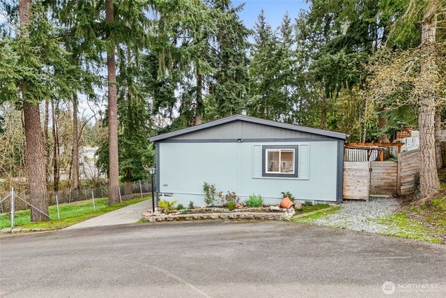 2402 S 370th place, Federal Way, WA 98003