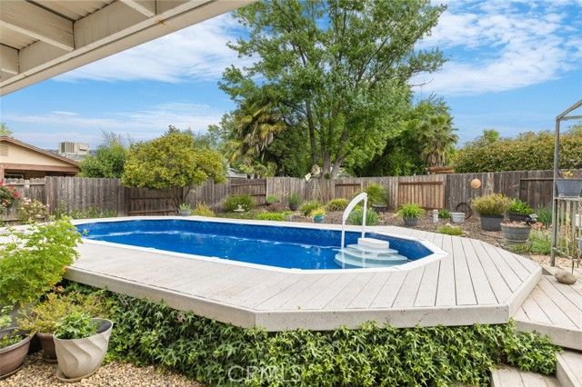 17 Tioga Way, Chico, CA 95928