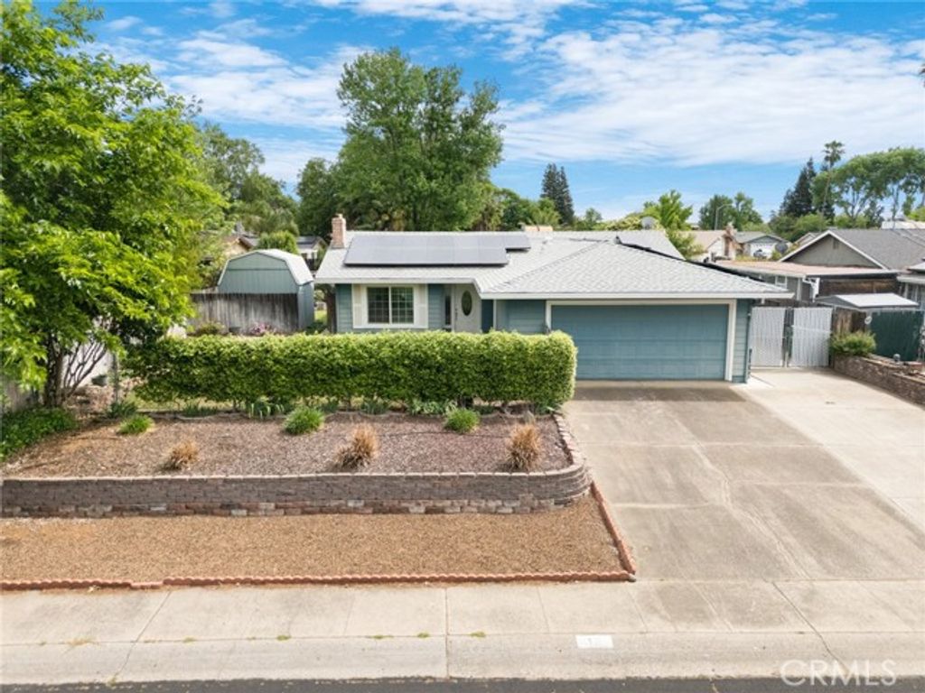 17 Tioga Way, Chico, CA 95928