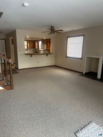 100 Misty Meadow Lane 100, South Windsor, CT 06074