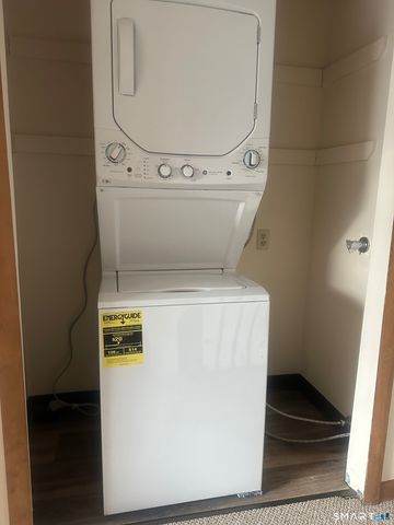 100 Misty Meadow Lane 100, South Windsor, CT 06074