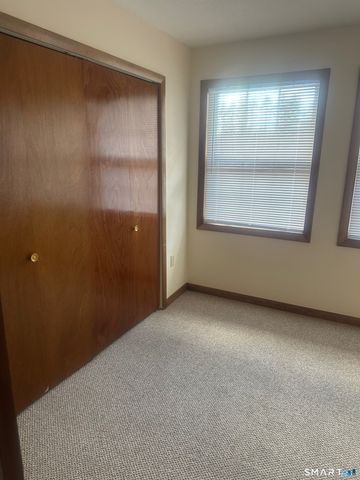 100 Misty Meadow Lane 100, South Windsor, CT 06074