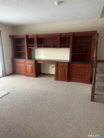 100 Misty Meadow Lane 100, South Windsor, CT 06074