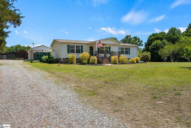 106 Unity Church Road, Starr, SC 29684