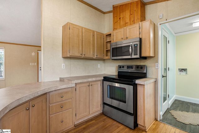 106 Unity Church Road, Starr, SC 29684