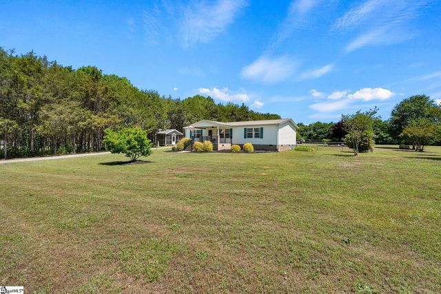 106 Unity Church Road, Starr, SC 29684