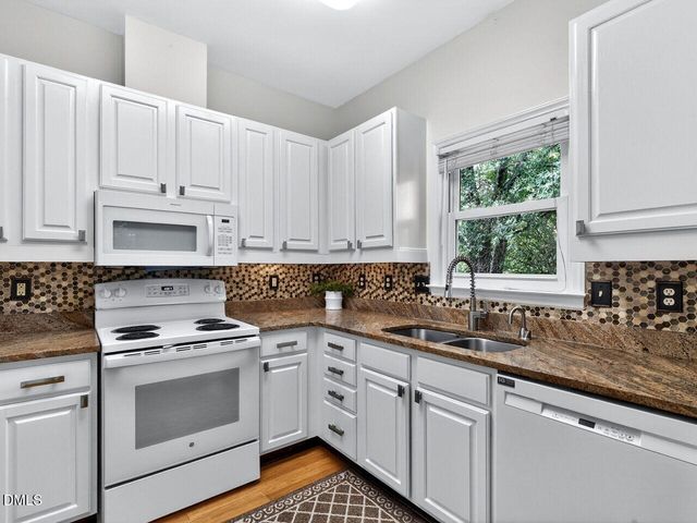 1700 Tiffany Bay Court 304, Raleigh, NC 27609