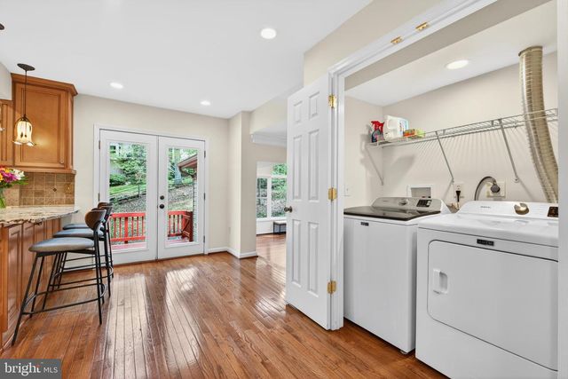 1626 MONTMORENCY DR, Vienna, VA 22182