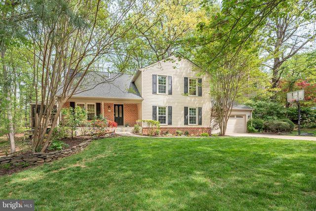 1626 MONTMORENCY DR, Vienna, VA 22182