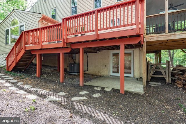 1626 MONTMORENCY DR, Vienna, VA 22182