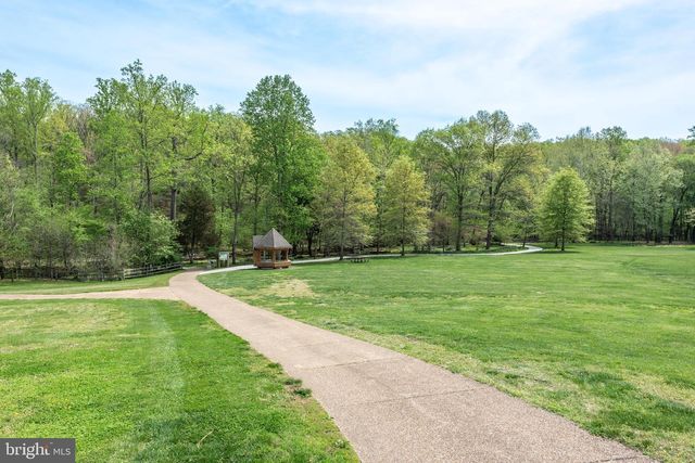 1626 MONTMORENCY DR, Vienna, VA 22182