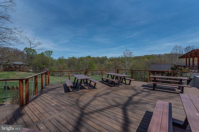 1626 MONTMORENCY DR, Vienna, VA 22182