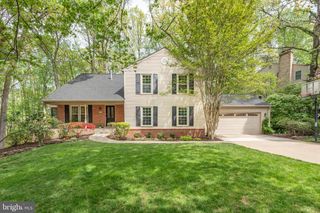 1626 MONTMORENCY DR, Vienna, VA 22182