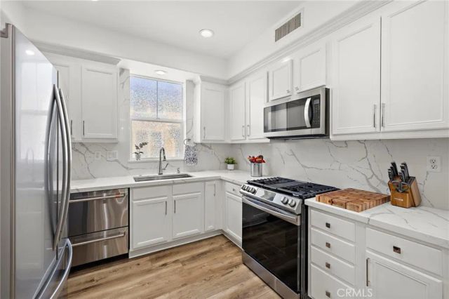80 Hinterland, Ladera Ranch, CA 92694
