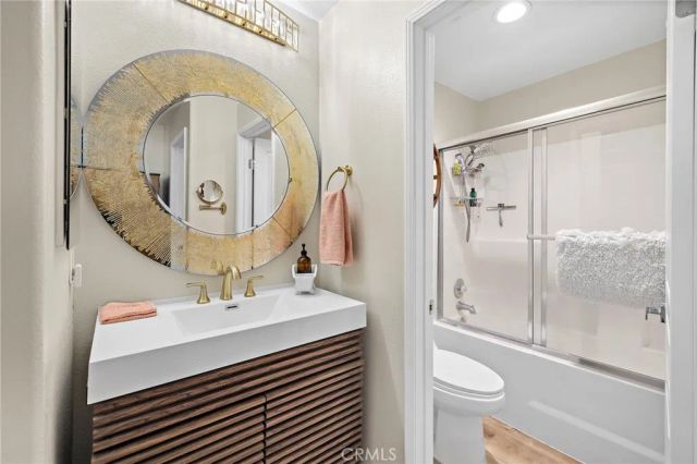 80 Hinterland, Ladera Ranch, CA 92694